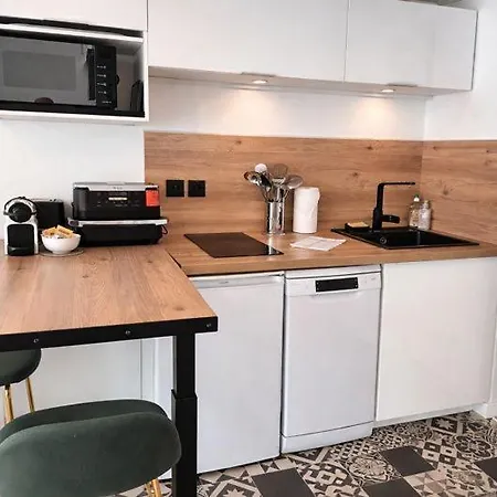 Le Palais De La Mer, T2, 4p, Plages Et Centre *