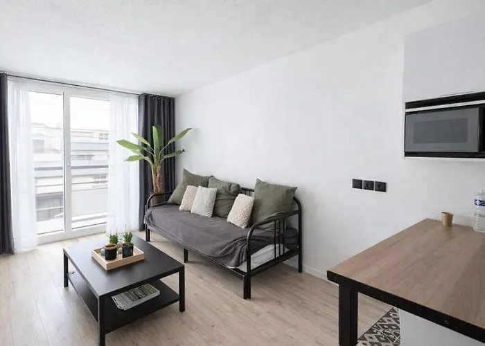 Le Palais De La Mer, T2, 4p, Plages Et Centre * Антіб